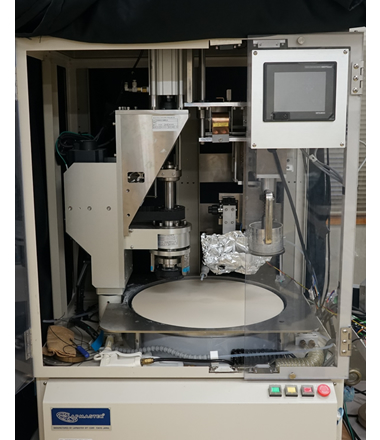 8インチウェハ対応CMP装置 (CMP device for the 8 inch Si wafer)